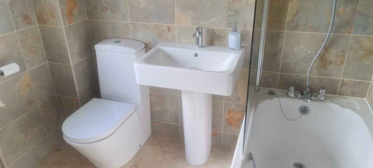 Replacing a basin tap
