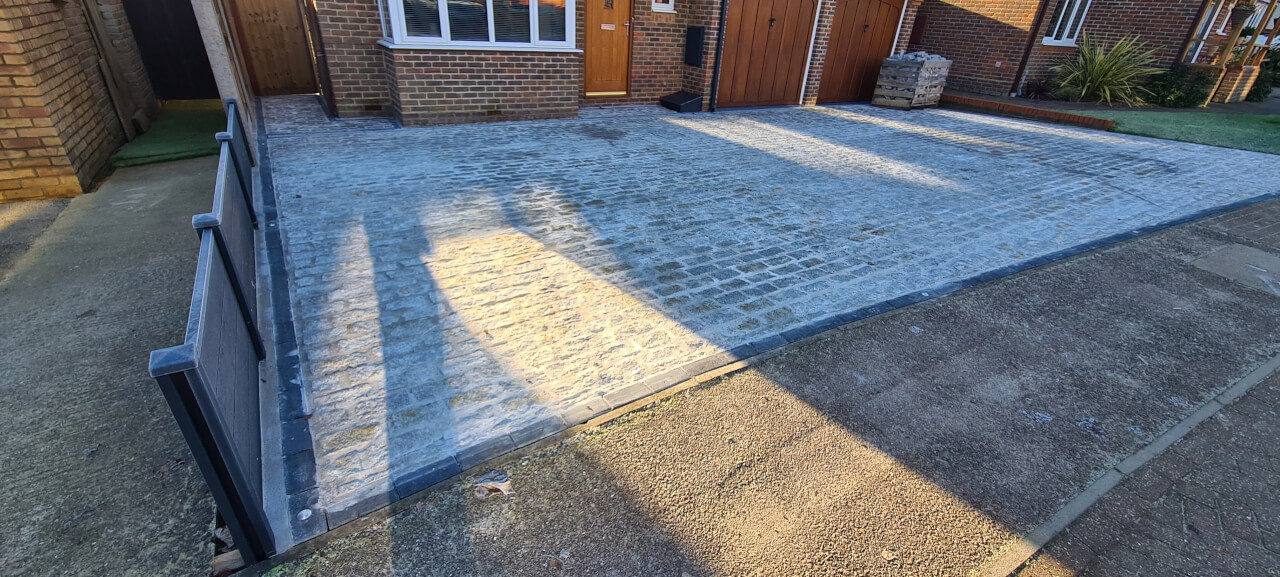 Granite cobble sett driveway scaled
