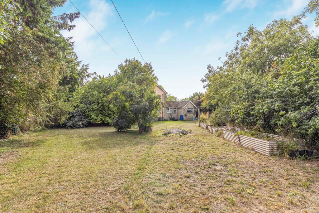 Hillside Farm, Chippenham Road, Freckenham, Bury St. Edmunds, Suffolk