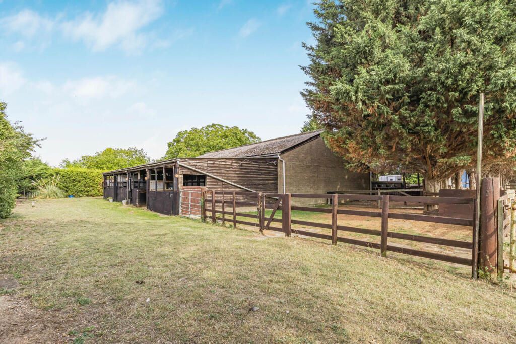 Hillside Farm, Chippenham Road, Freckenham, Bury St. Edmunds, Suffolk